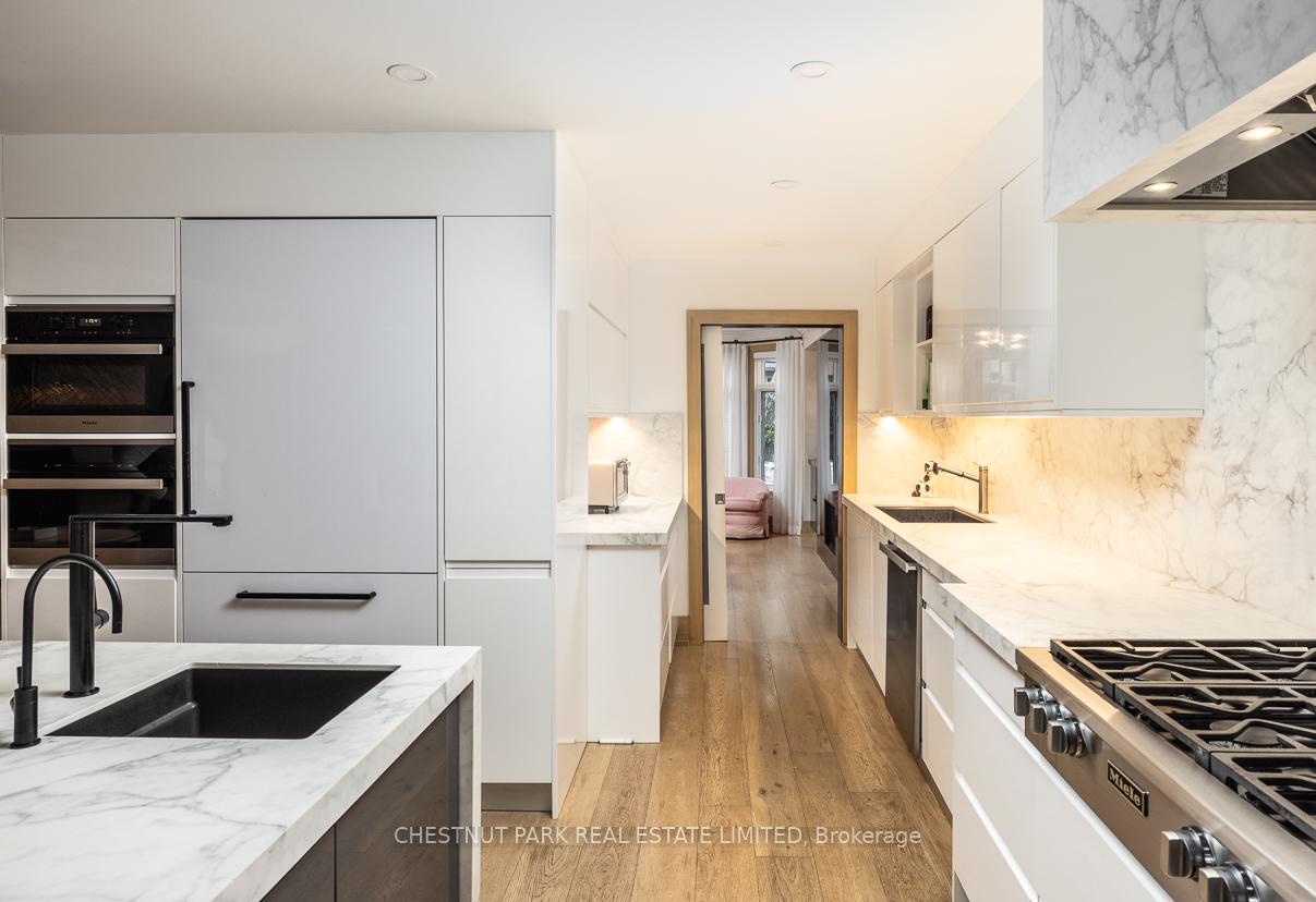 Photo 6 of 99 Balmoral Avenue, Toronto, Yonge-St. Clair — HOMEH