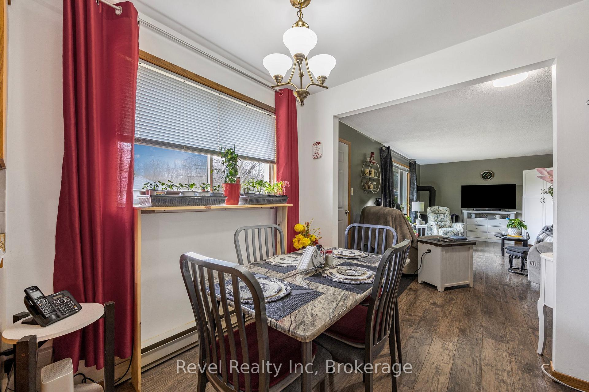 Photo 10 of 1710 Golf Link Road, Tiny, Rural Tiny — HOMEH
