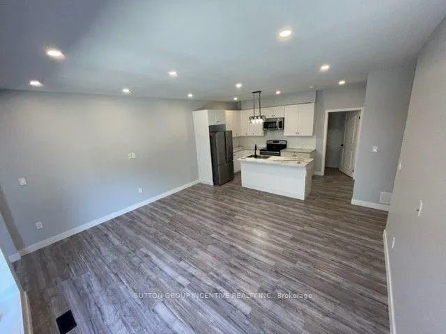 Photo 3 of 54 Marilyn Avenue S, Wasaga Beach — HOMEH