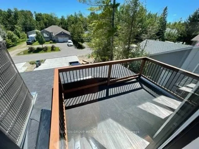 Photo 17 of 54 Marilyn Avenue S, Wasaga Beach — HOMEH