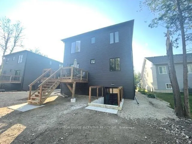 Photo 18 of 54 Marilyn Avenue S, Wasaga Beach — HOMEH