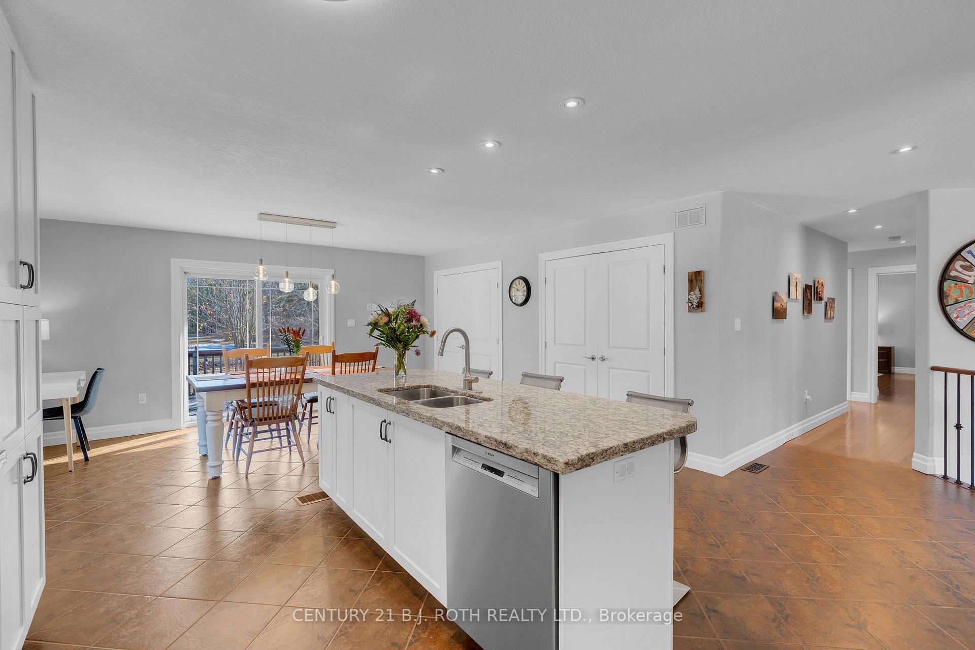 Photo 14 of 97 Emilio Place, Tiny, Rural Tiny — HOMEH