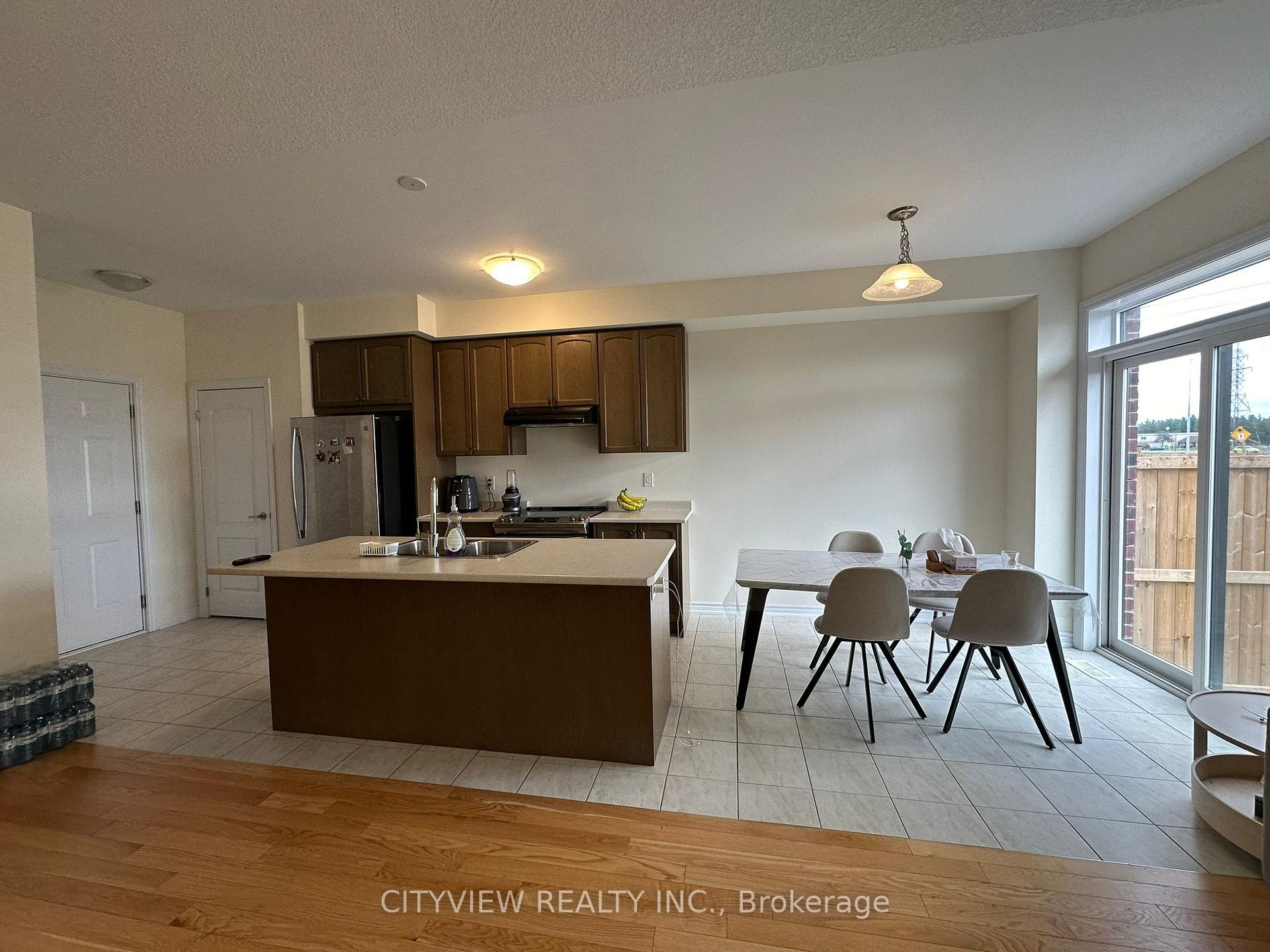 Photo 12 of 280 Explorer way, Thorold, Rolling Meadows — HOMEH
