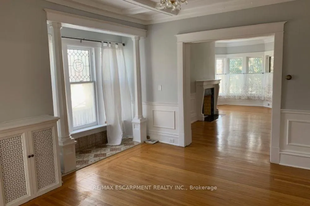 Photo 4 of Unit 1, 2 Undermount Avenue, Hamilton, Kirkendall — HOMEH
