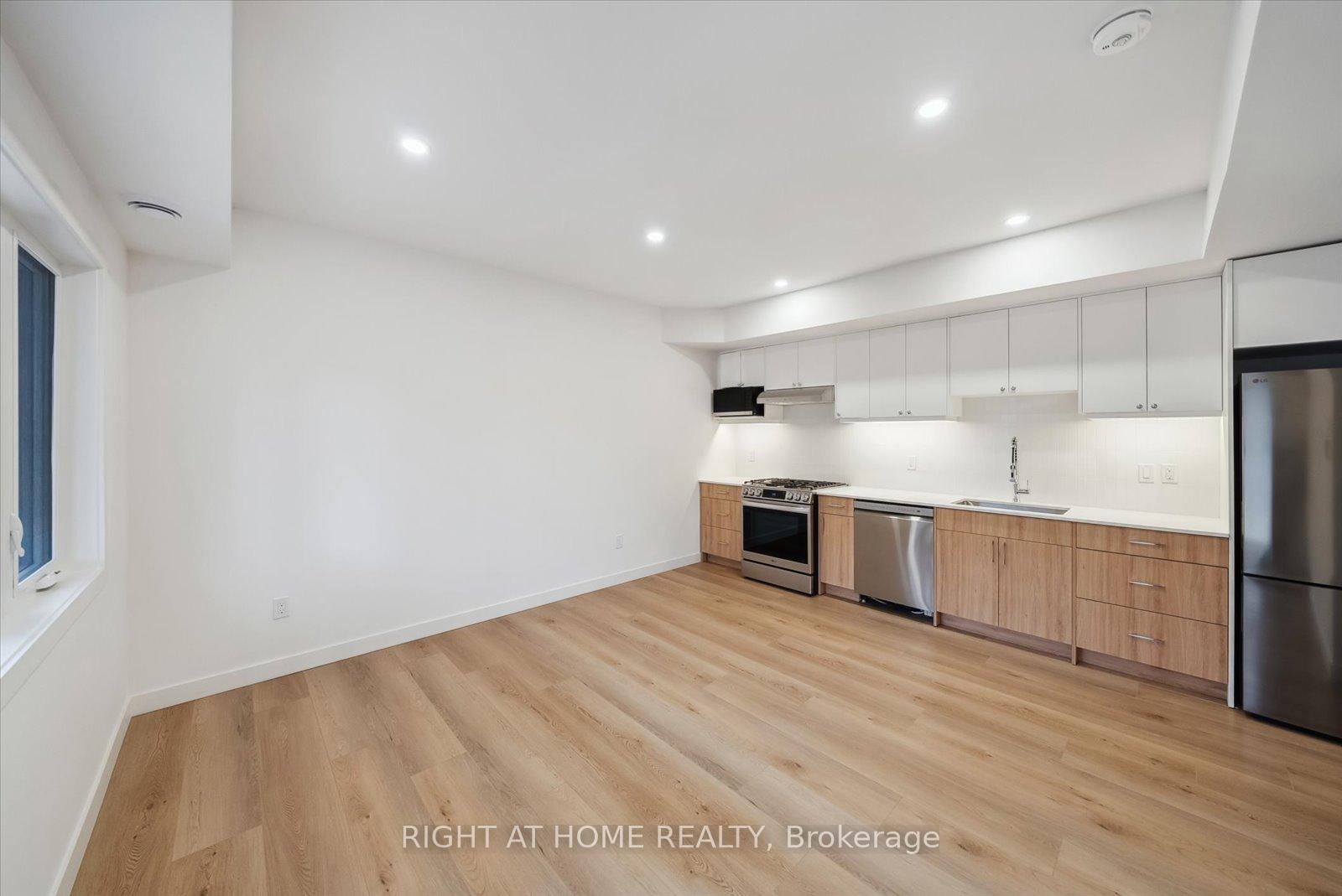 Photo 1 of Unit 7, 321 St George Street, Toronto, The Annex — HOMEH