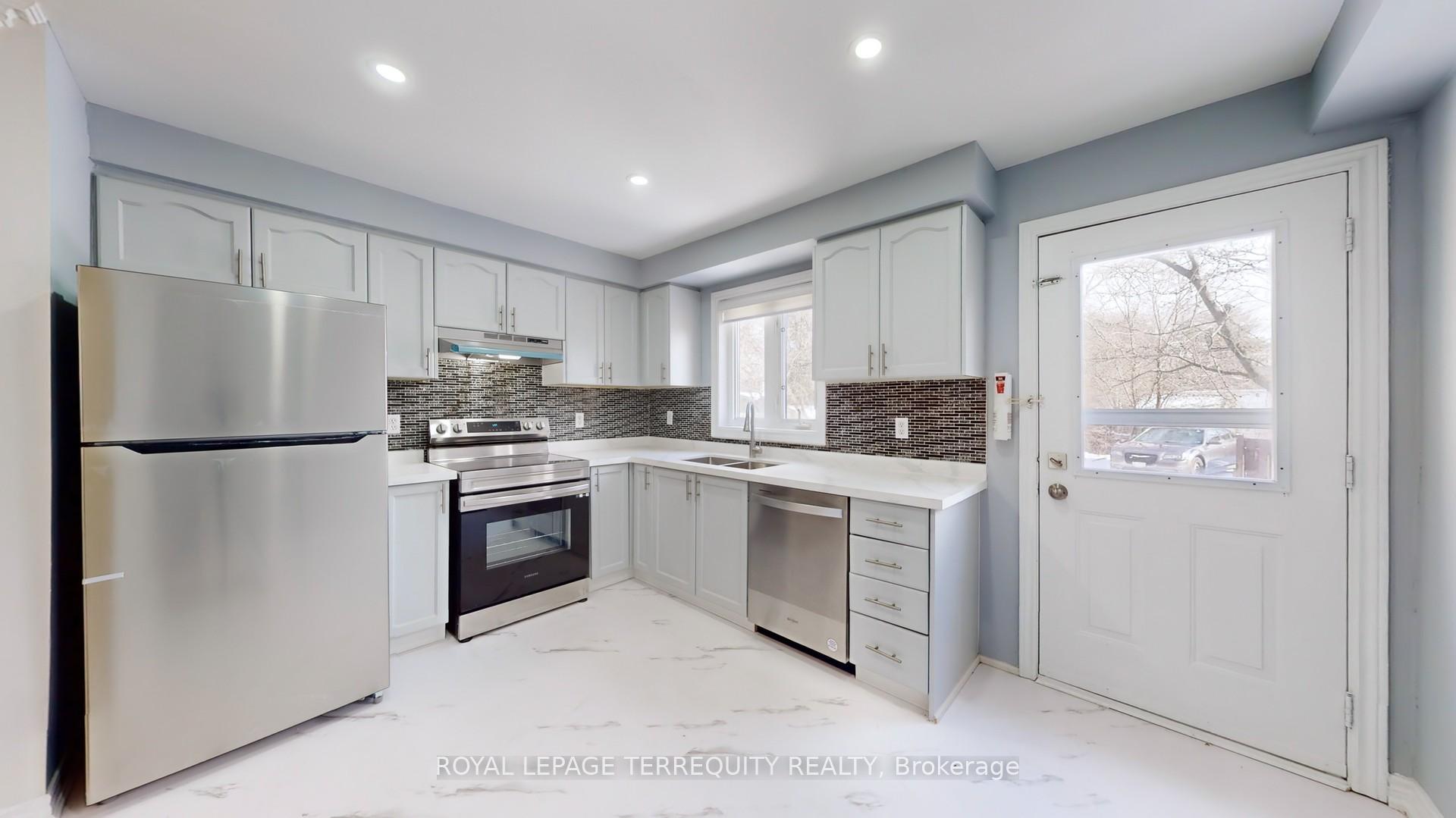 Photo 7 of 411 Dawes Road, Toronto, O'Connor-Parkview — HOMEH
