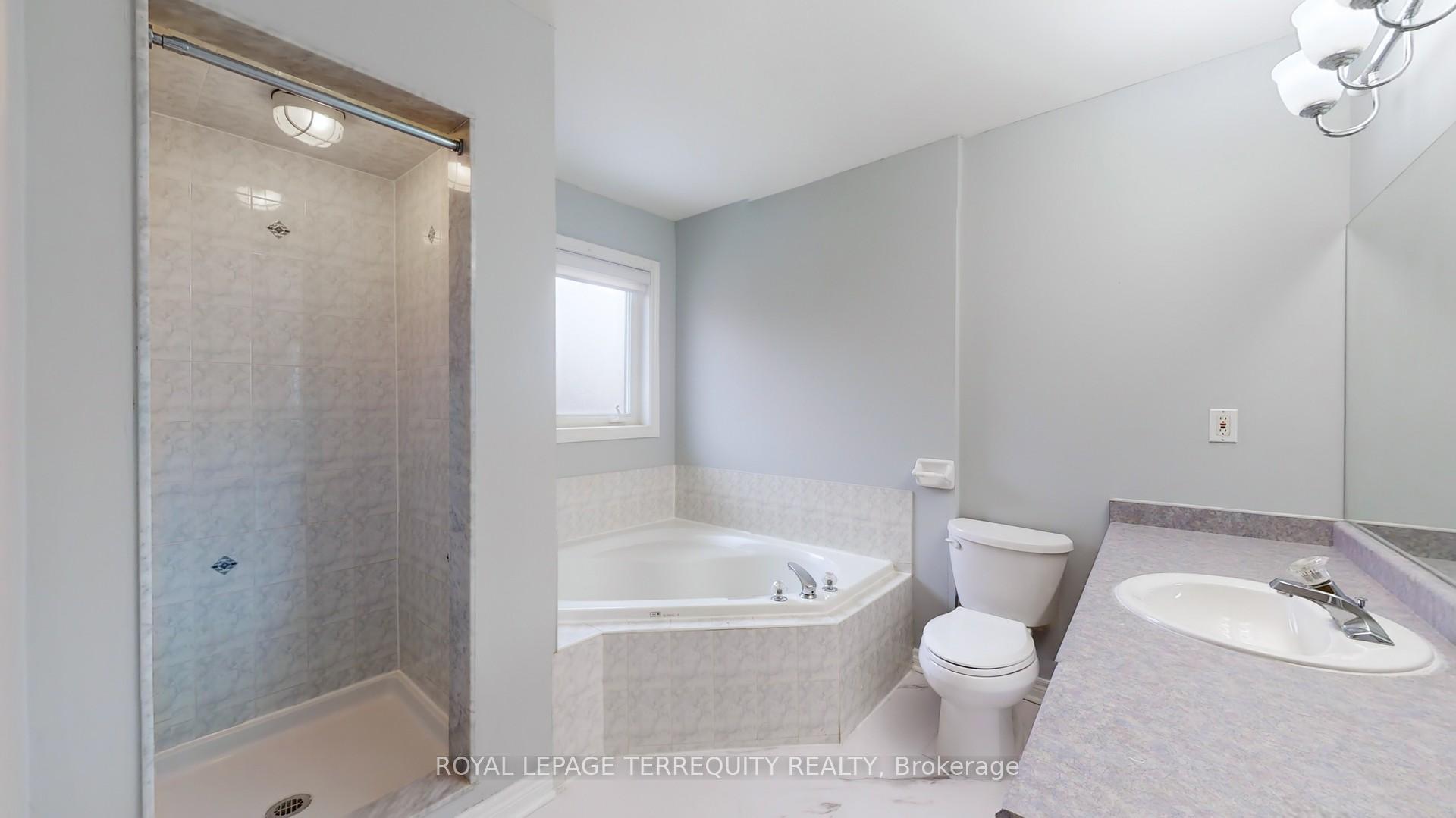 Photo 24 of 411 Dawes Road, Toronto, O'Connor-Parkview — HOMEH