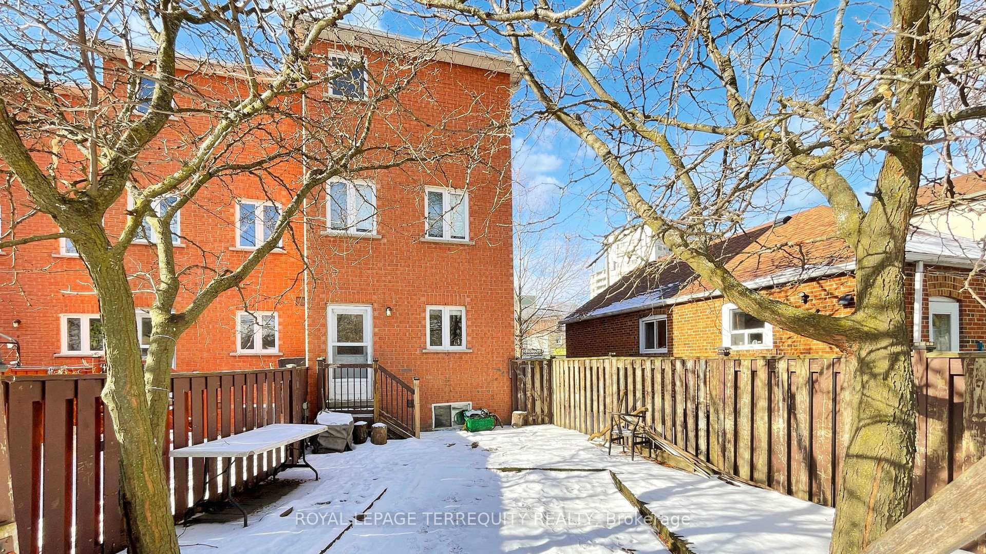 Photo 28 of 411 Dawes Road, Toronto, O'Connor-Parkview — HOMEH