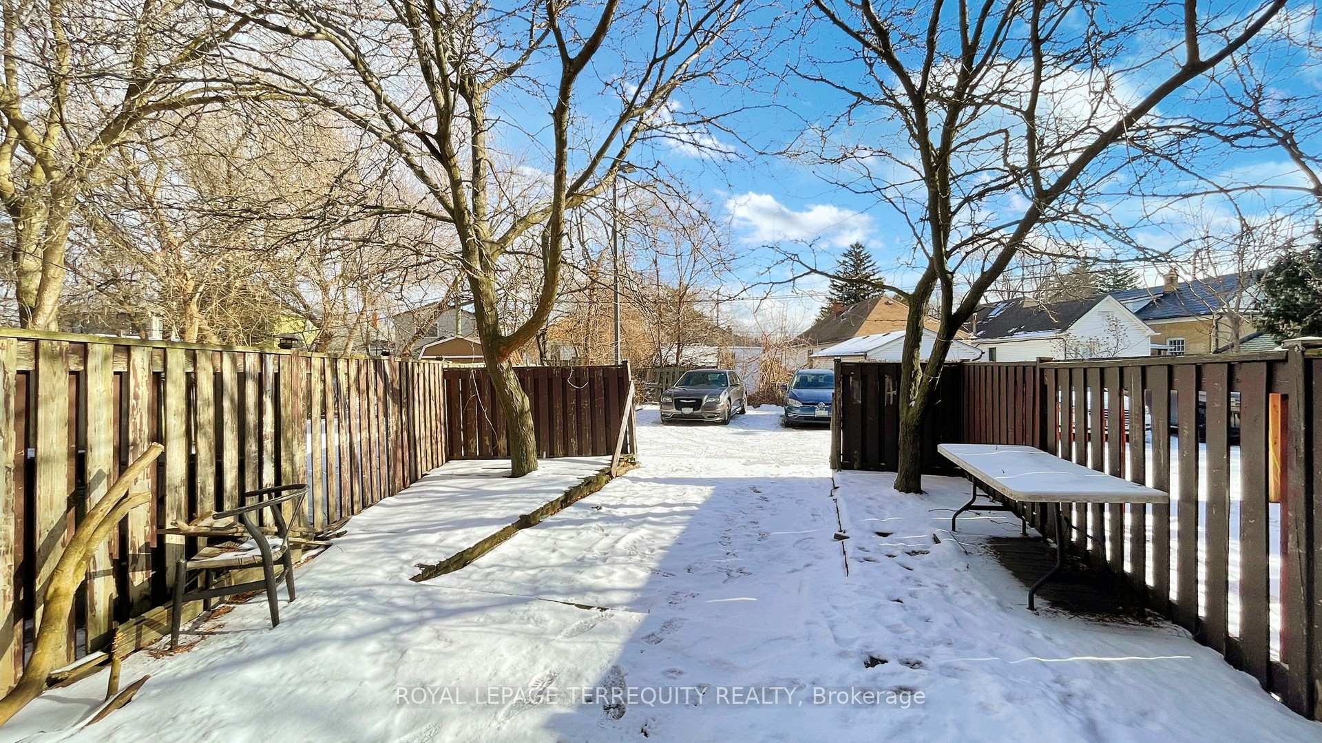 Photo 29 of 411 Dawes Road, Toronto, O'Connor-Parkview — HOMEH