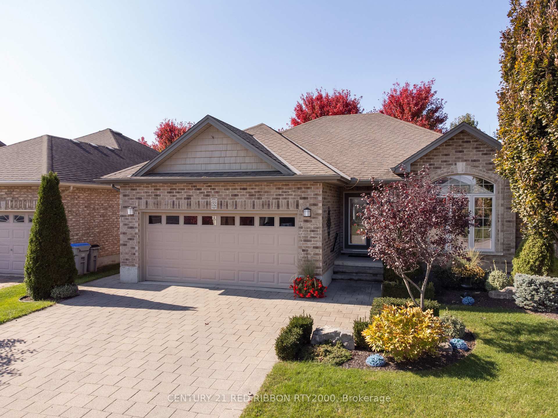 Photo 1 of 132 Deborah Drive, Strathroy-Caradoc, NE — HOMEH