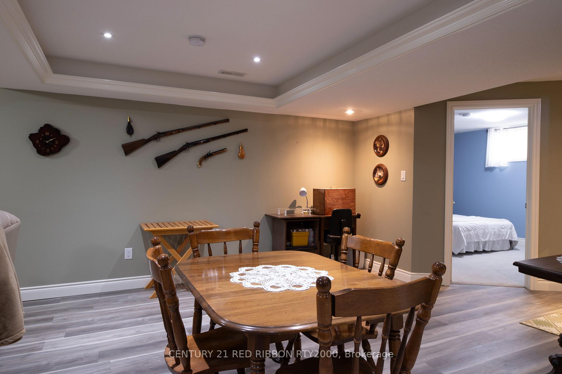 Photo 26 of 132 Deborah Drive, Strathroy-Caradoc, NE — HOMEH