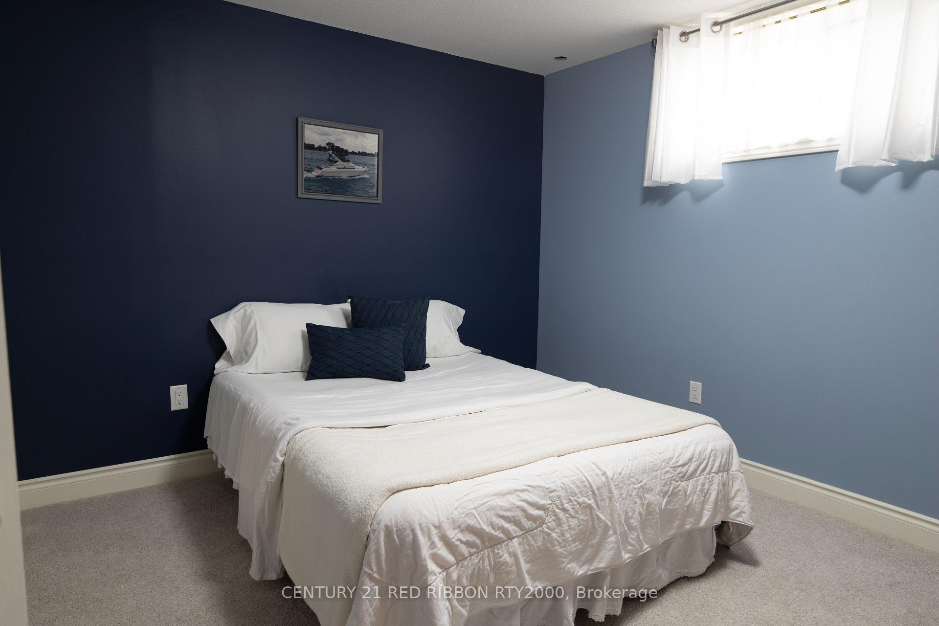 Photo 28 of 132 Deborah Drive, Strathroy-Caradoc, NE — HOMEH