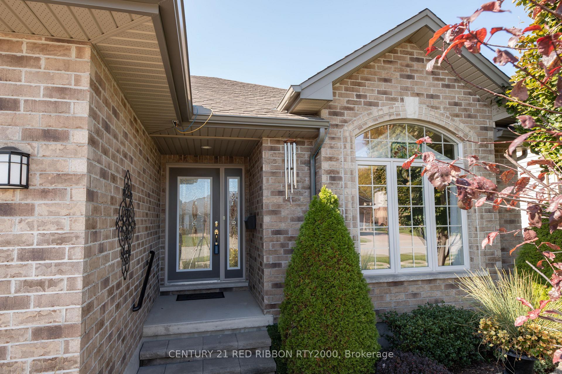 Photo 39 of 132 Deborah Drive, Strathroy-Caradoc, NE — HOMEH