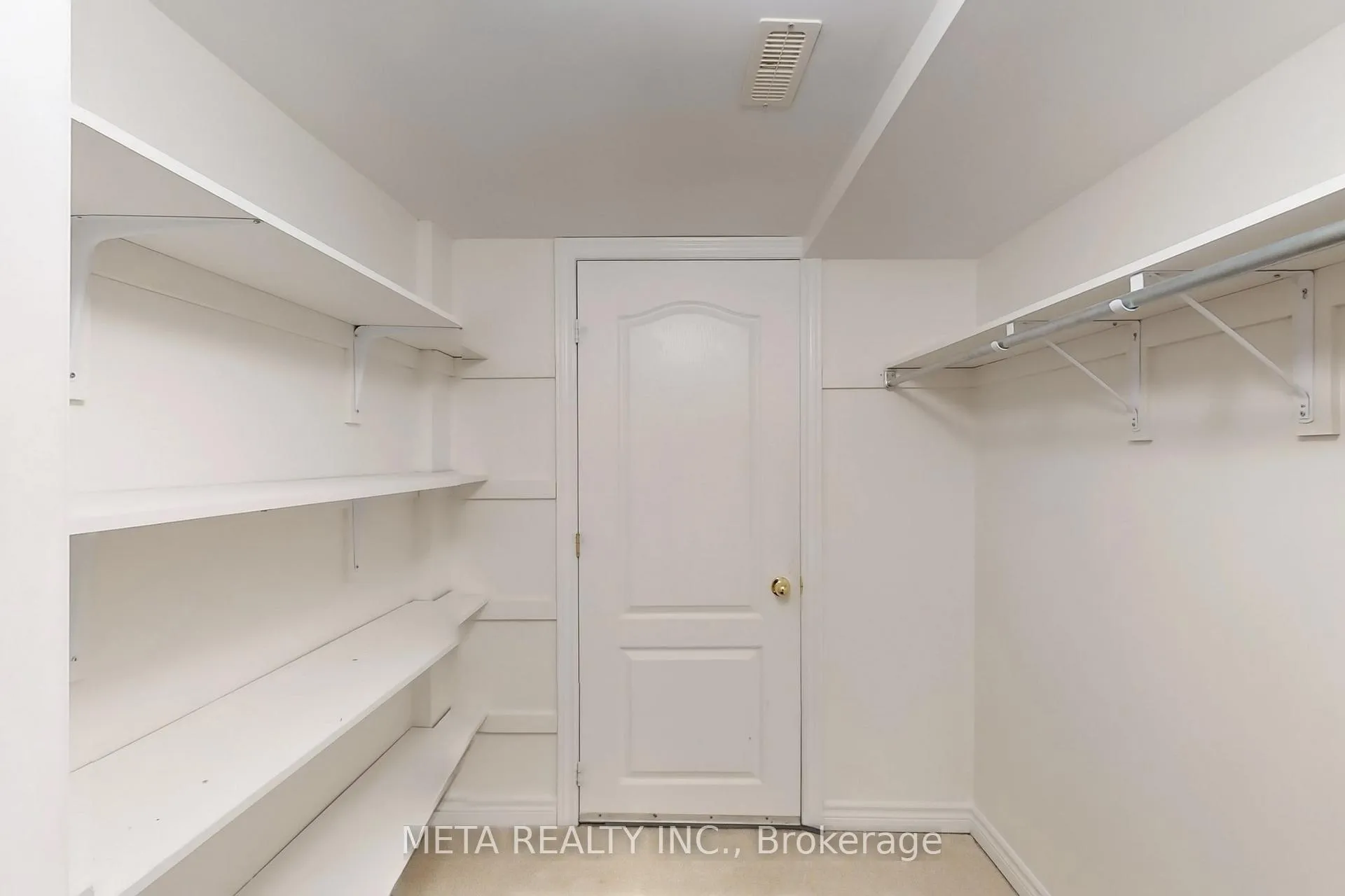 Photo 30 of 188 Willis Drive, Aurora, Aurora Highlands — HOMEH
