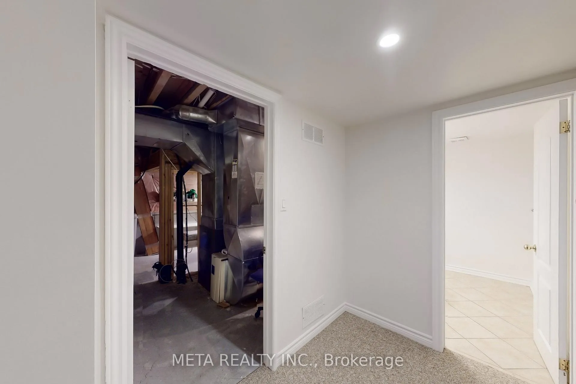 Photo 31 of 188 Willis Drive, Aurora, Aurora Highlands — HOMEH