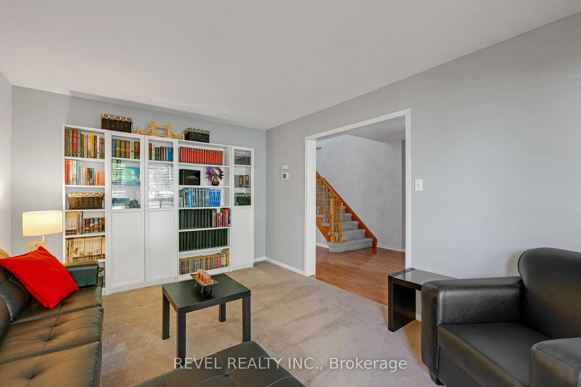 Photo 5 of 42 Deer Valley Drive, Caledon, Bolton West — HOMEH