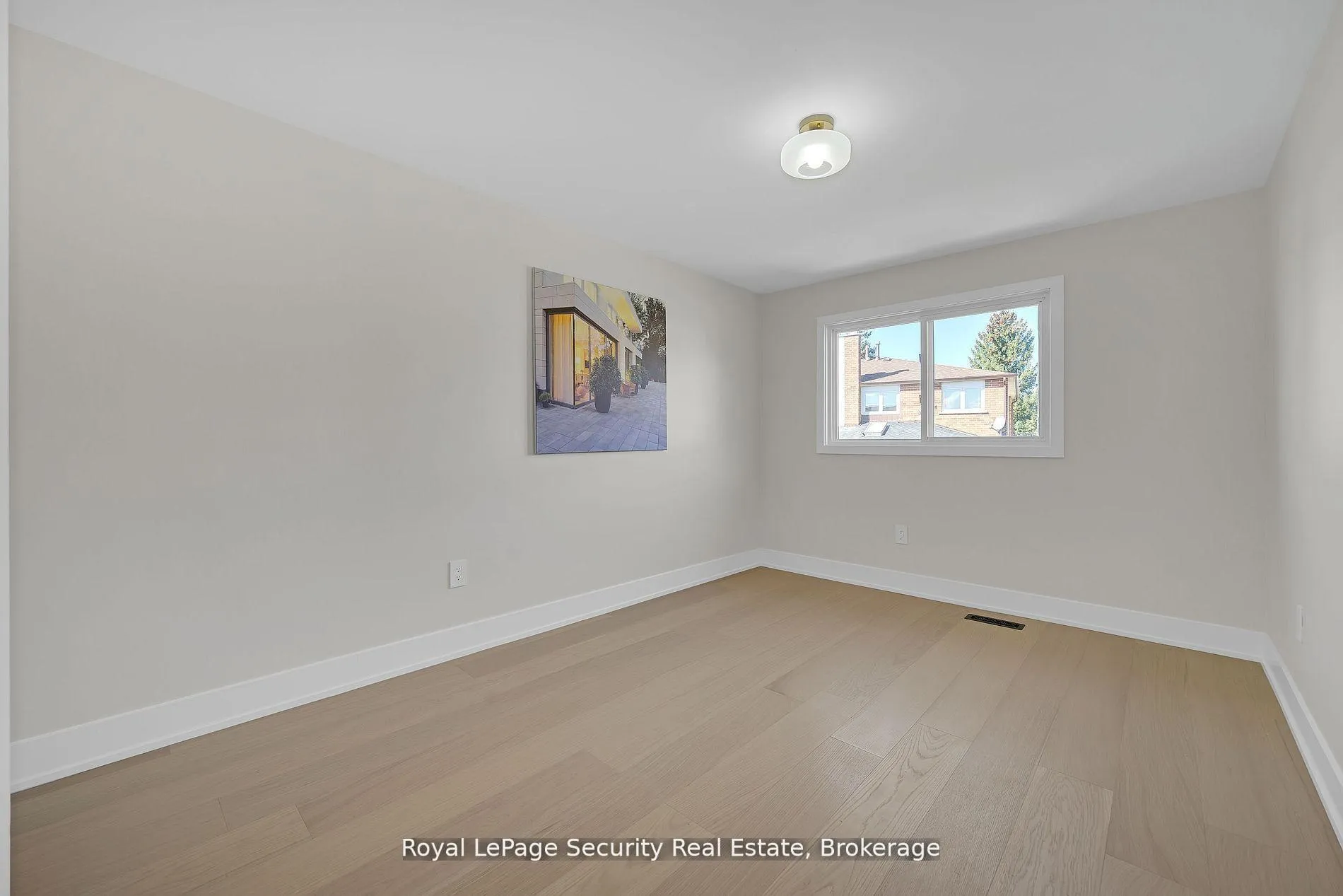 Photo 21 of 74 Andrea Lane, Vaughan, East Woodbridge — HOMEH
