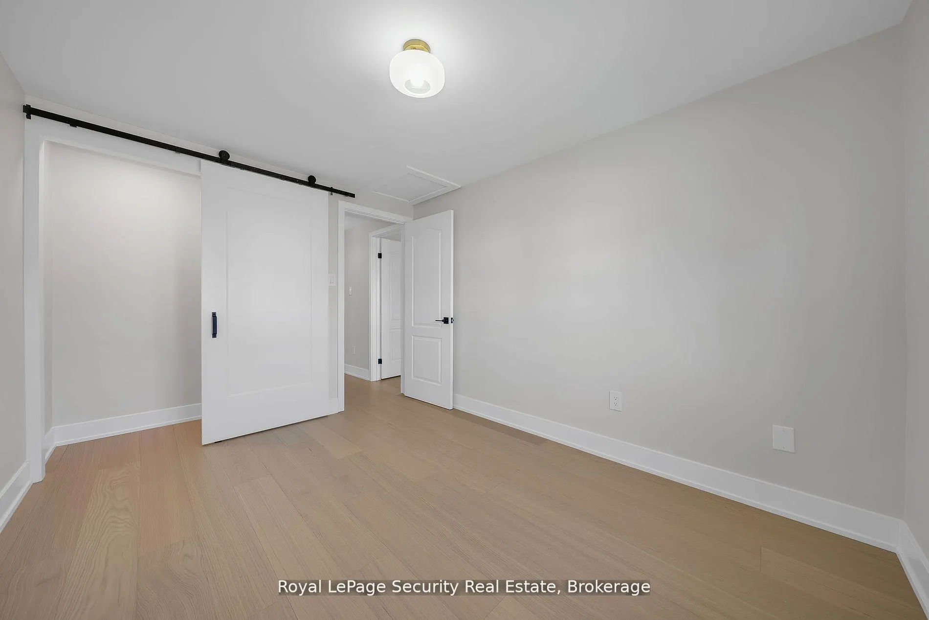Photo 23 of 74 Andrea Lane, Vaughan, East Woodbridge — HOMEH