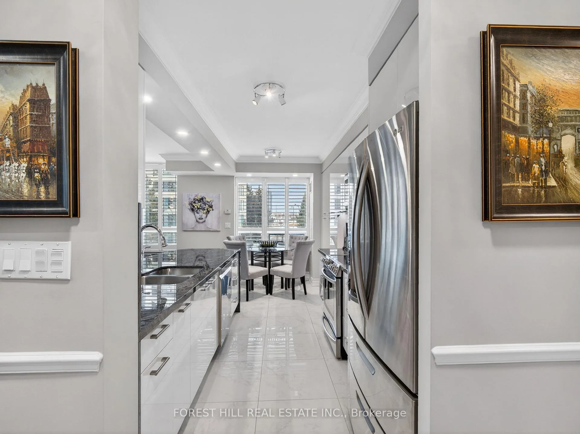 Photo 5 of Unit 206, 100 Promenade Circle, Vaughan, Brownridge — HOMEH