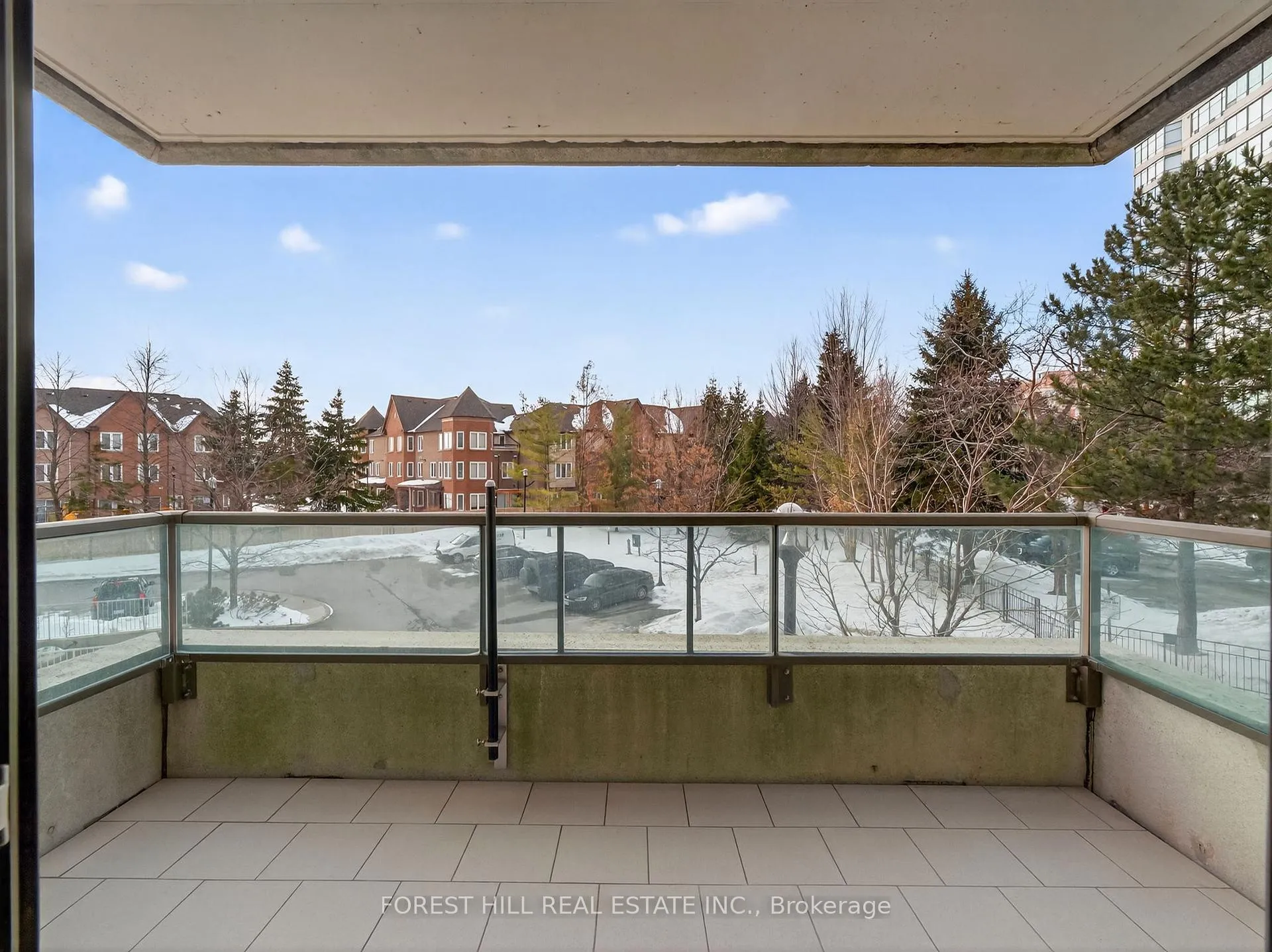 Photo 26 of Unit 206, 100 Promenade Circle, Vaughan, Brownridge — HOMEH