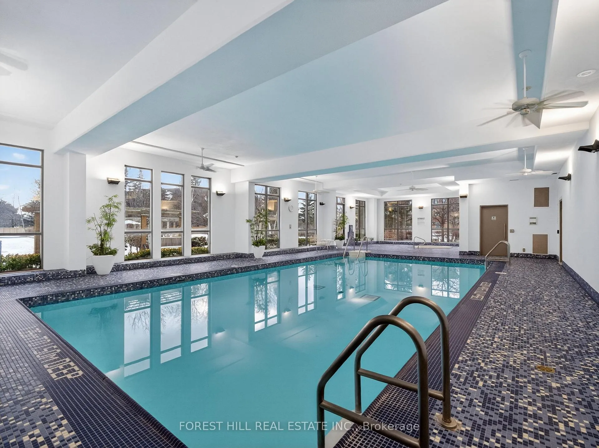 Photo 27 of Unit 206, 100 Promenade Circle, Vaughan, Brownridge — HOMEH