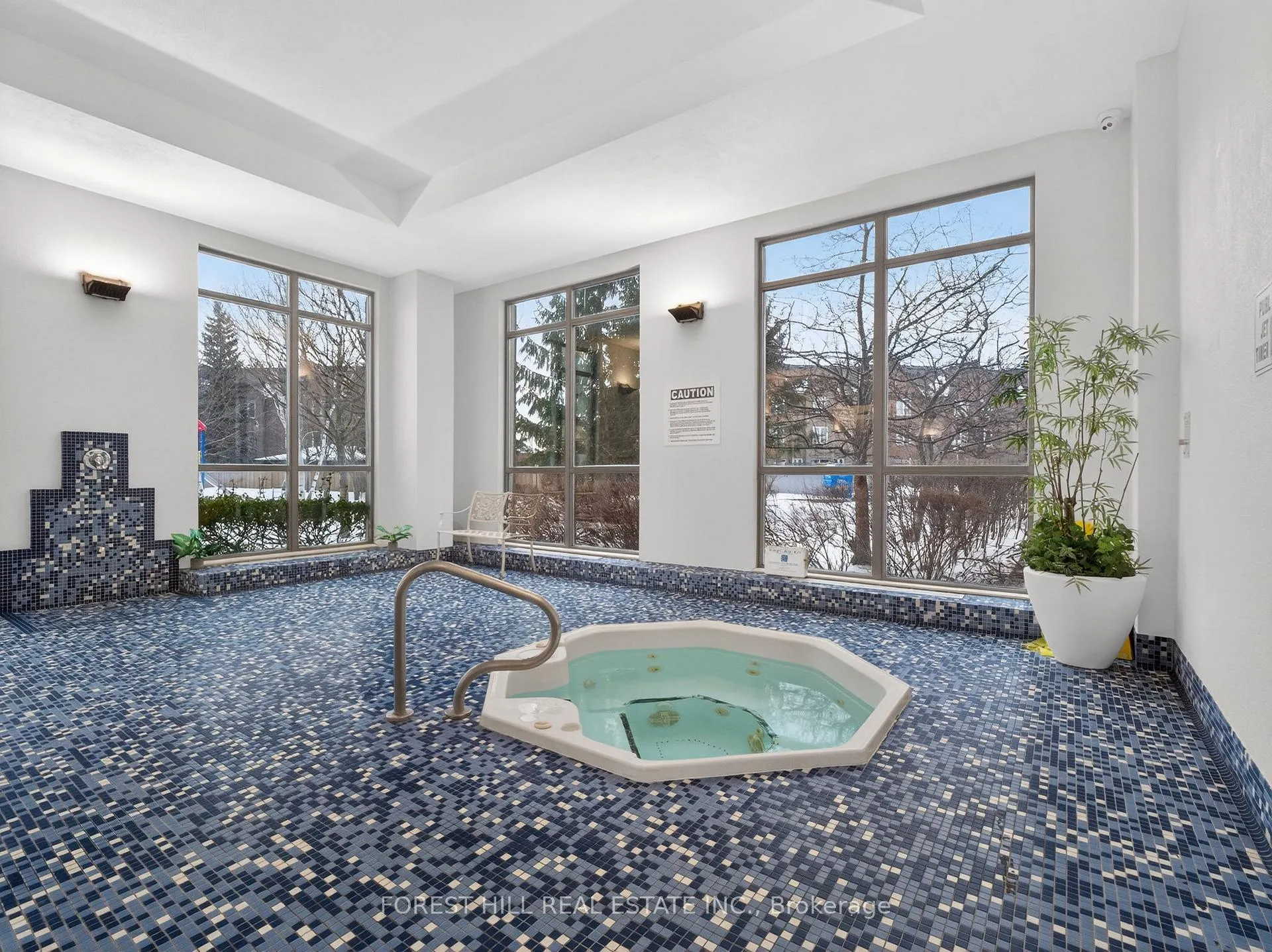 Photo 28 of Unit 206, 100 Promenade Circle, Vaughan, Brownridge — HOMEH