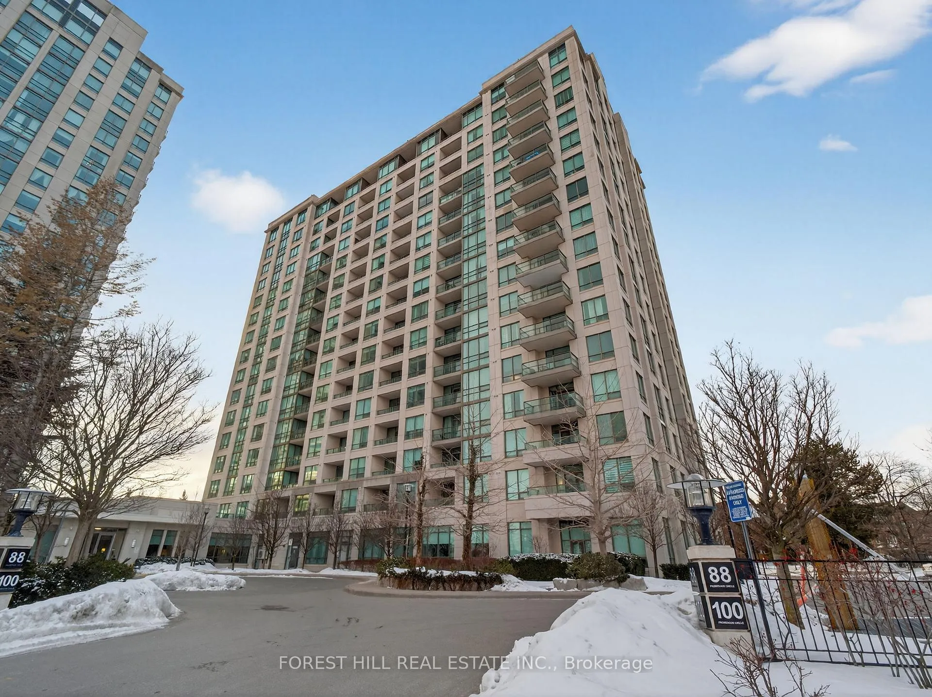 Photo 35 of Unit 206, 100 Promenade Circle, Vaughan, Brownridge — HOMEH