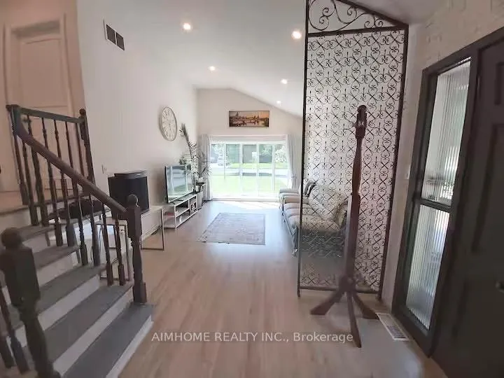 Photo 2 of 45 Botany Hill Road, Scarborough, Morningside — HOMEH