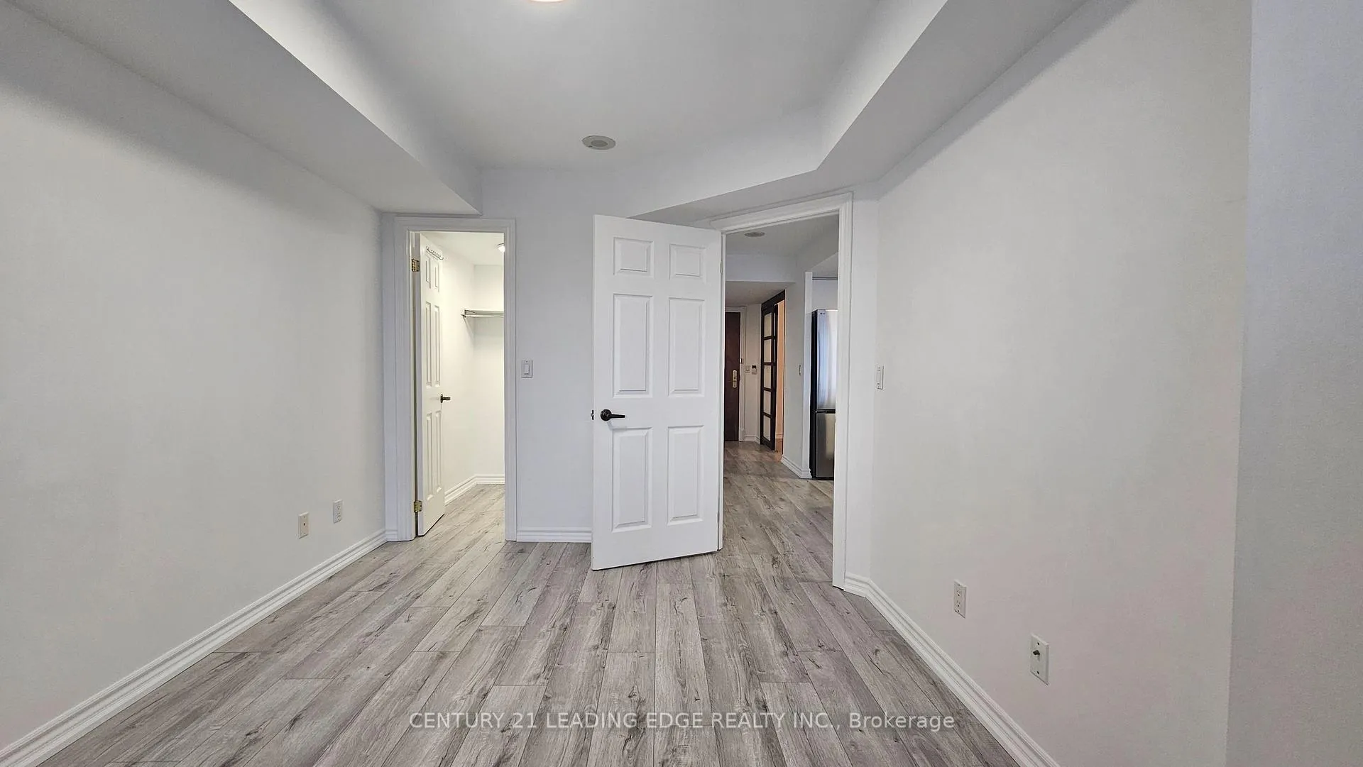 Photo 11 of Unit 701, 130 Pond Drive, Markham, Commerce Valley — HOMEH