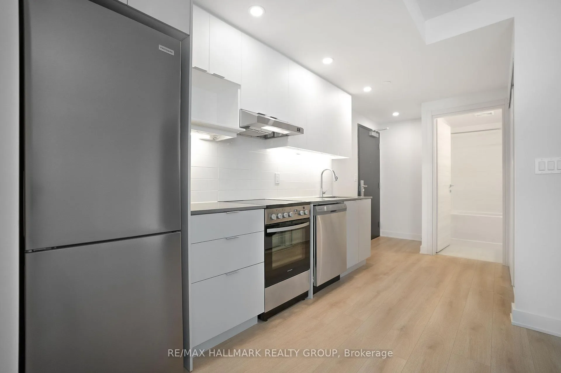 Photo 5 of Unit 2214, 199 Rideau Street, Ottawa, Lower Town/Byward Market — HOMEH