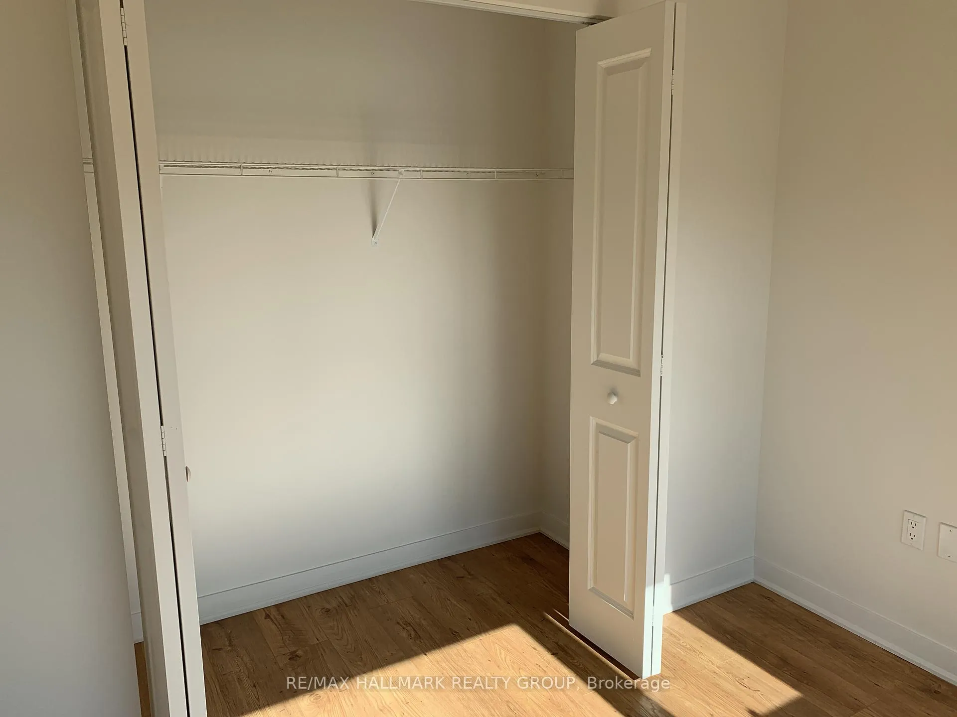 Photo 11 of Unit 702, 192 Bronson Avenue, Ottawa, West Centre Town — HOMEH
