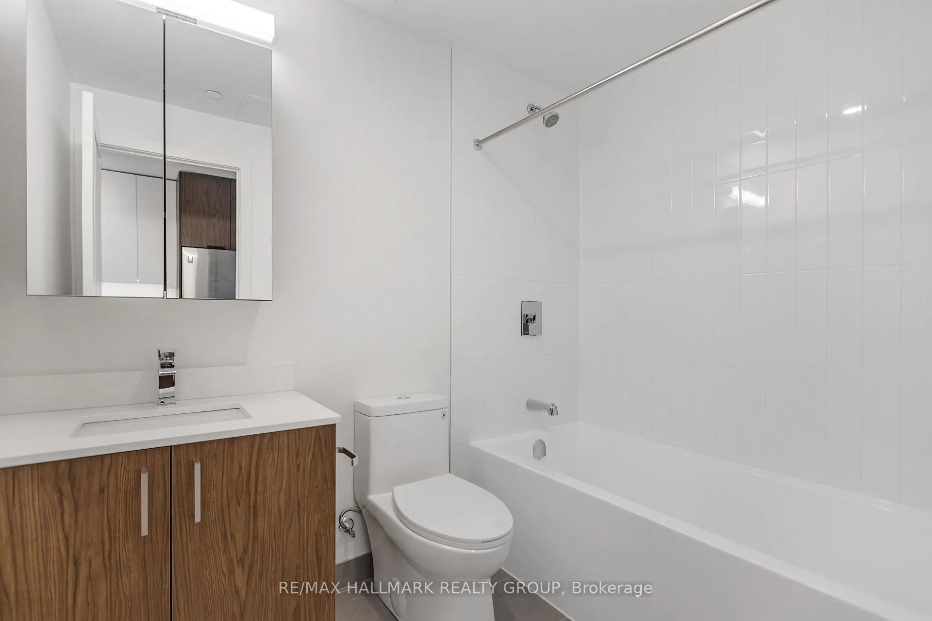 Photo 9 of Unit 303, 192 Bronson Avenue, Ottawa, West Centre Town — HOMEH
