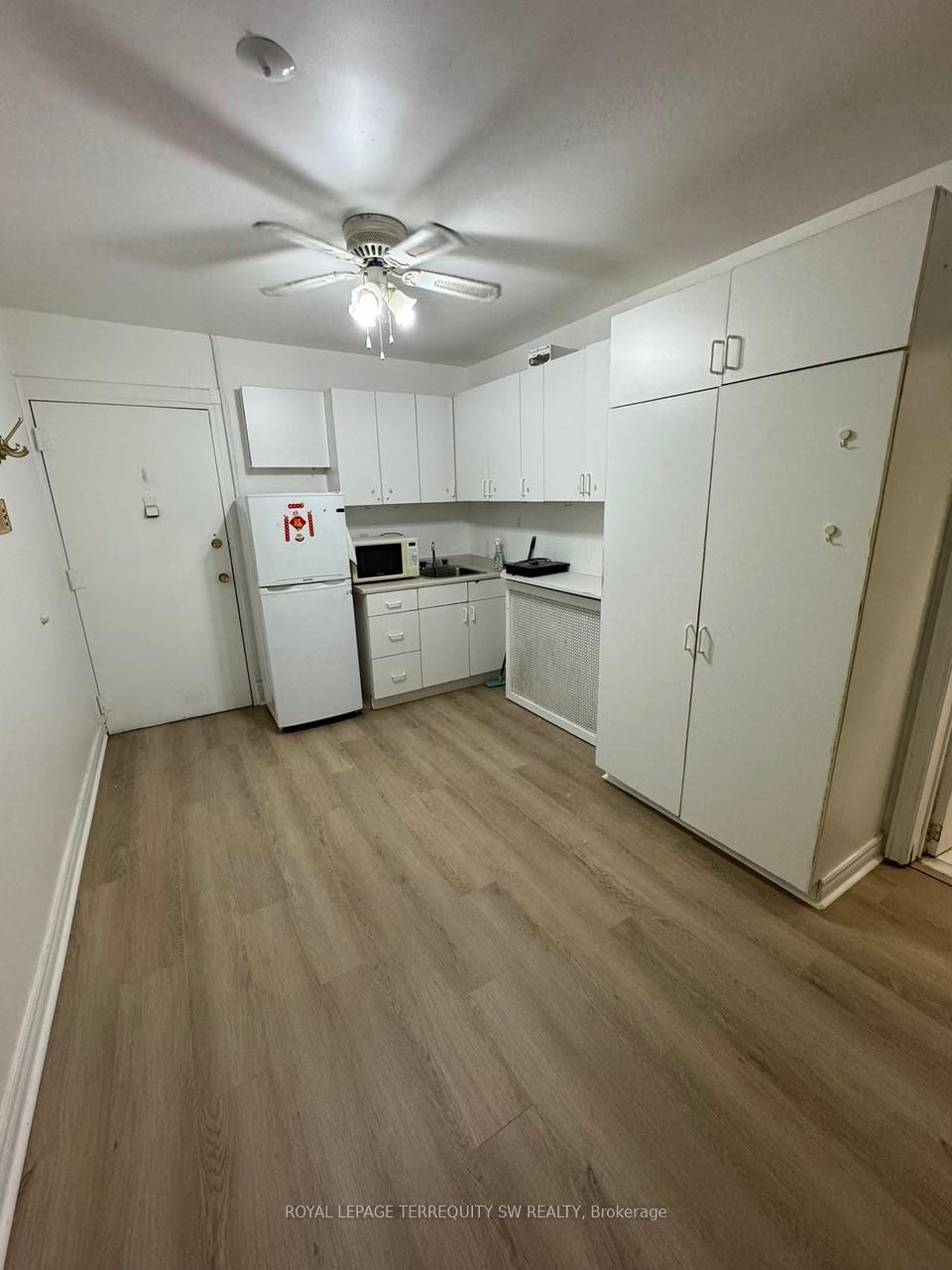 Photo 2 of Unit L, 536 Huron Street, Toronto, The Annex — HOMEH