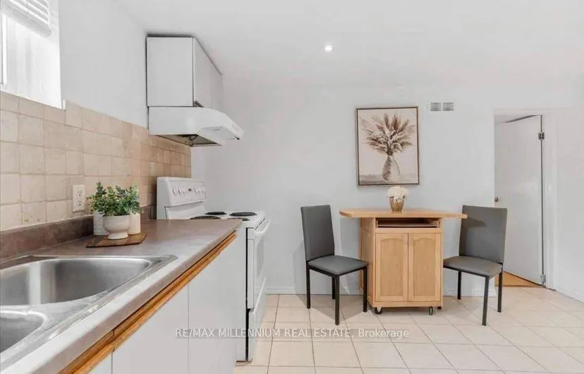 Photo 6 of 55 Slan Avenue, Scarborough, Morningside — HOMEH