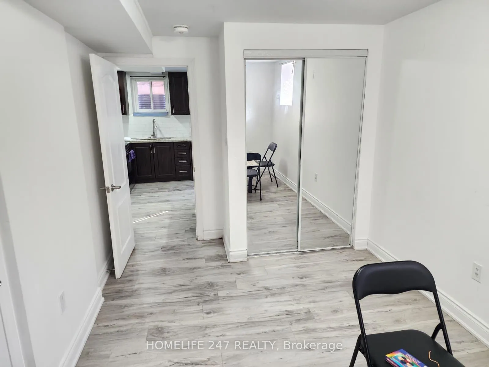 Photo 4 of 80 Vista Green Crescent, Brampton, Fletcher's Meadow — HOMEH