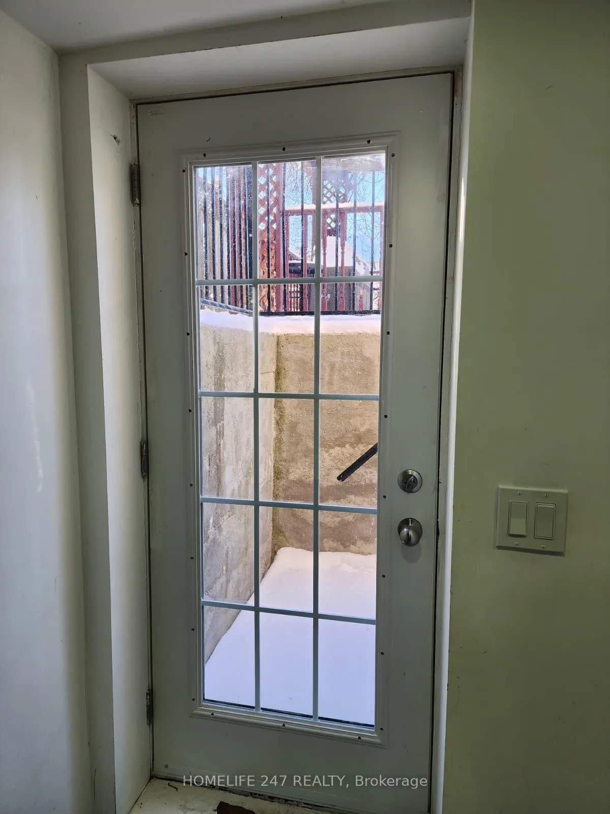 Photo 9 of 80 Vista Green Crescent, Brampton, Fletcher's Meadow — HOMEH