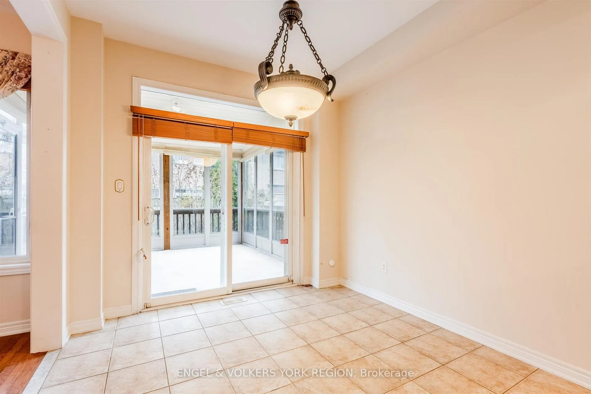 Photo 18 of 73 Saffron Street, Markham, Greensborough — HOMEH