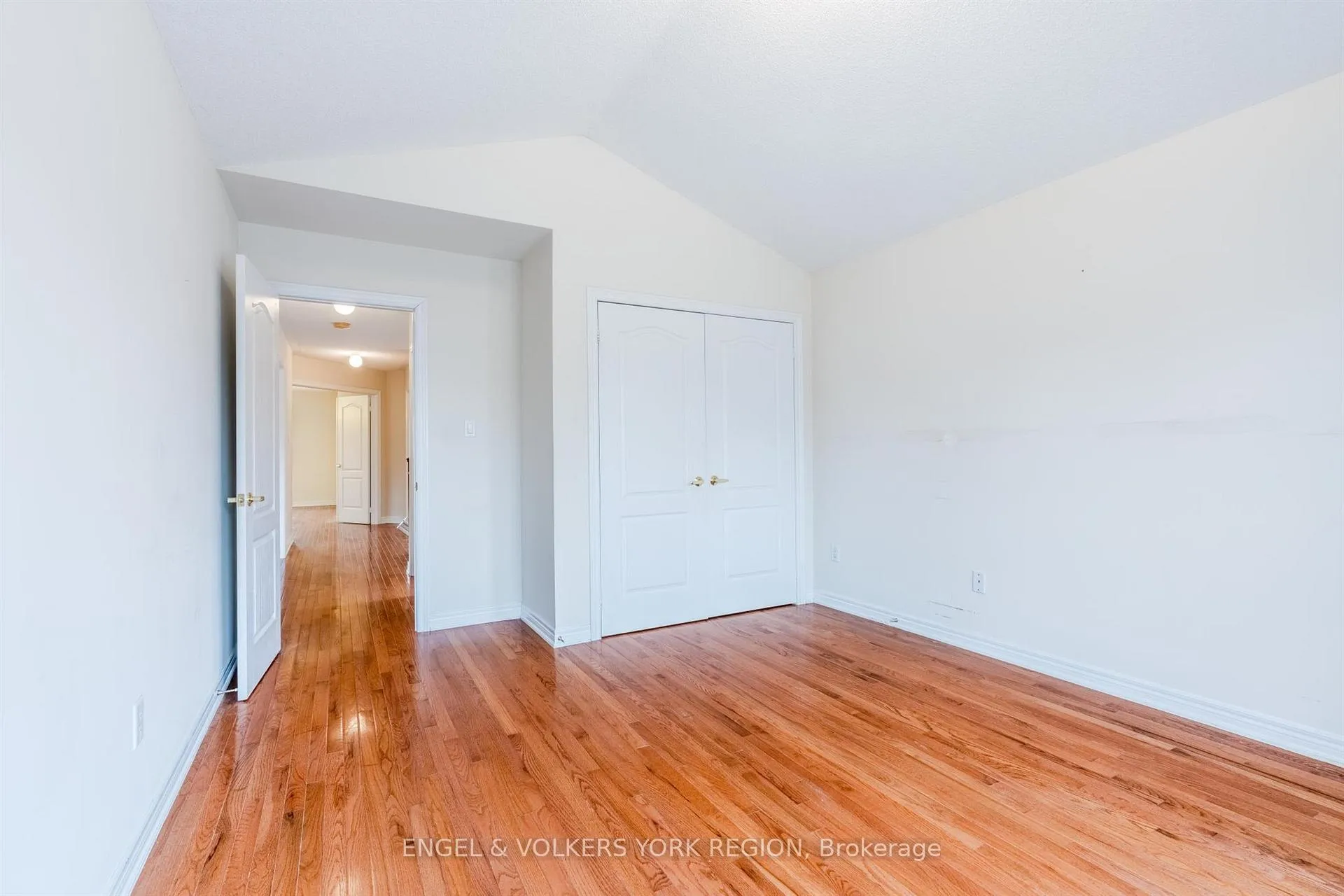 Photo 31 of 73 Saffron Street, Markham, Greensborough — HOMEH