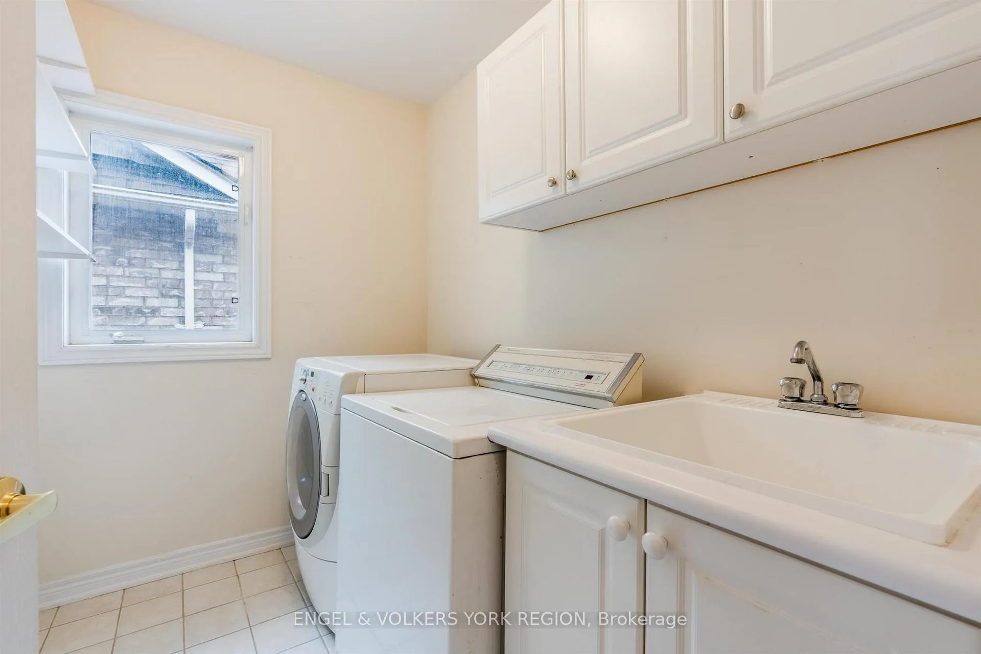 Photo 33 of 73 Saffron Street, Markham, Greensborough — HOMEH