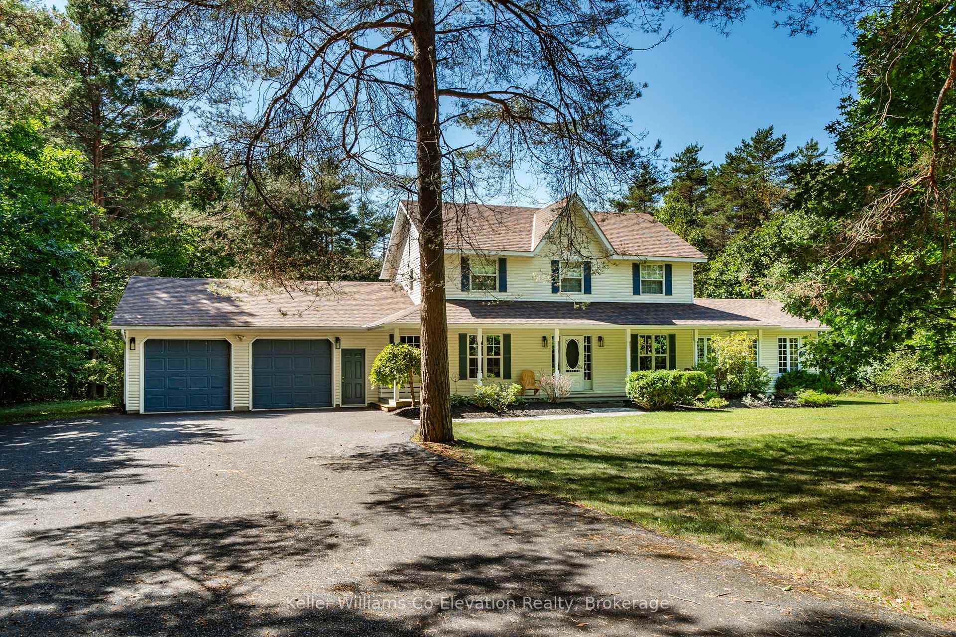 Photo 2 of 9 Whippoorwill Drive, Ottawa, Rothwell Heights — HOMEH