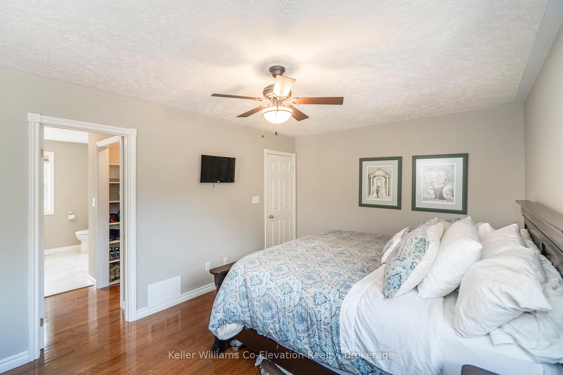 Photo 19 of 9 Whippoorwill Drive, Ottawa, Rothwell Heights — HOMEH