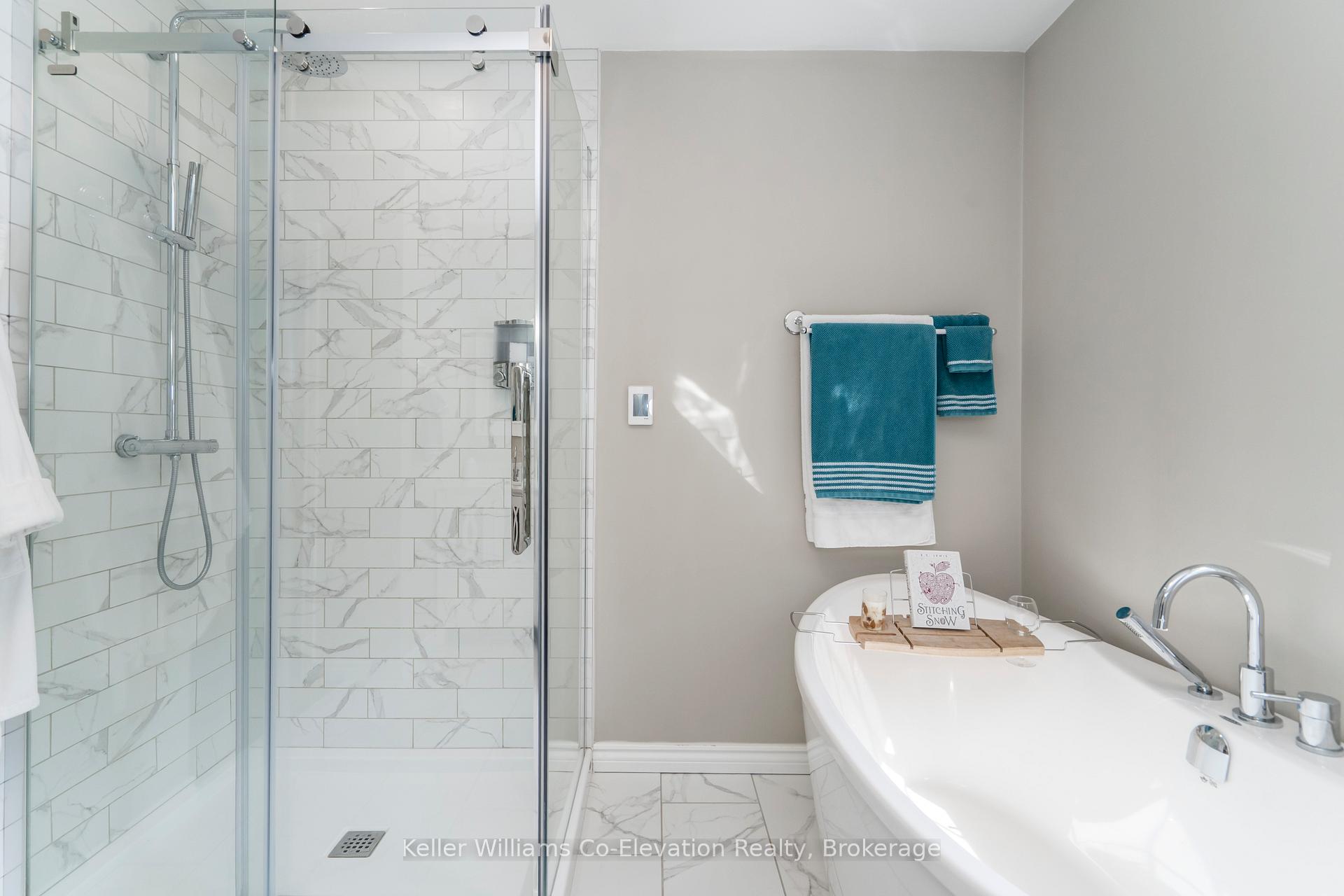 Photo 22 of 9 Whippoorwill Drive, Ottawa, Rothwell Heights — HOMEH