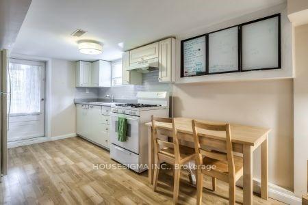 Photo 3 of Unit Bsmt, 63 Oak Park Avenue, Toronto, Woodbine-Lumsden — HOMEH