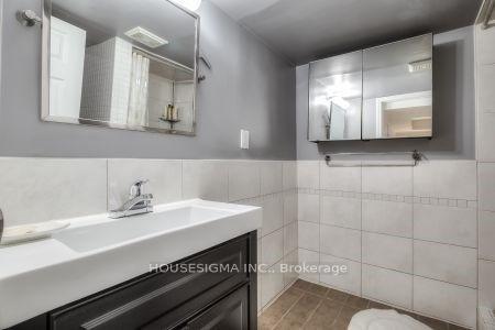 Photo 9 of Unit Bsmt, 63 Oak Park Avenue, Toronto, Woodbine-Lumsden — HOMEH