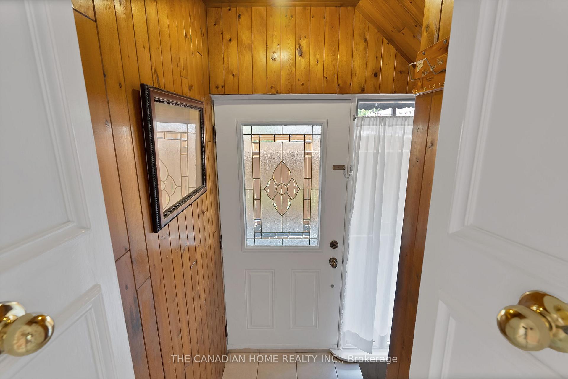 Photo 28 of 1 Shier Drive, Scarborough, Woburn — HOMEH