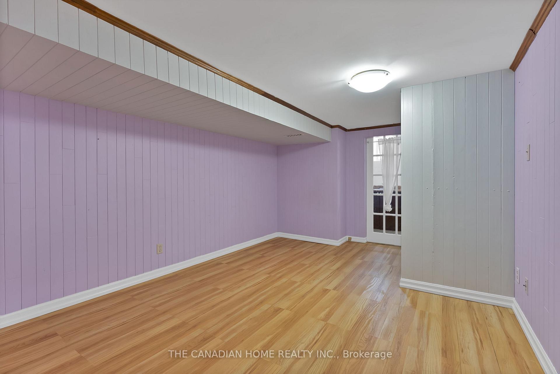 Photo 32 of 1 Shier Drive, Scarborough, Woburn — HOMEH