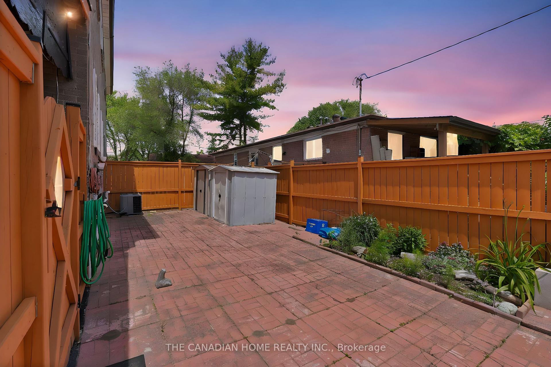 Photo 36 of 1 Shier Drive, Scarborough, Woburn — HOMEH