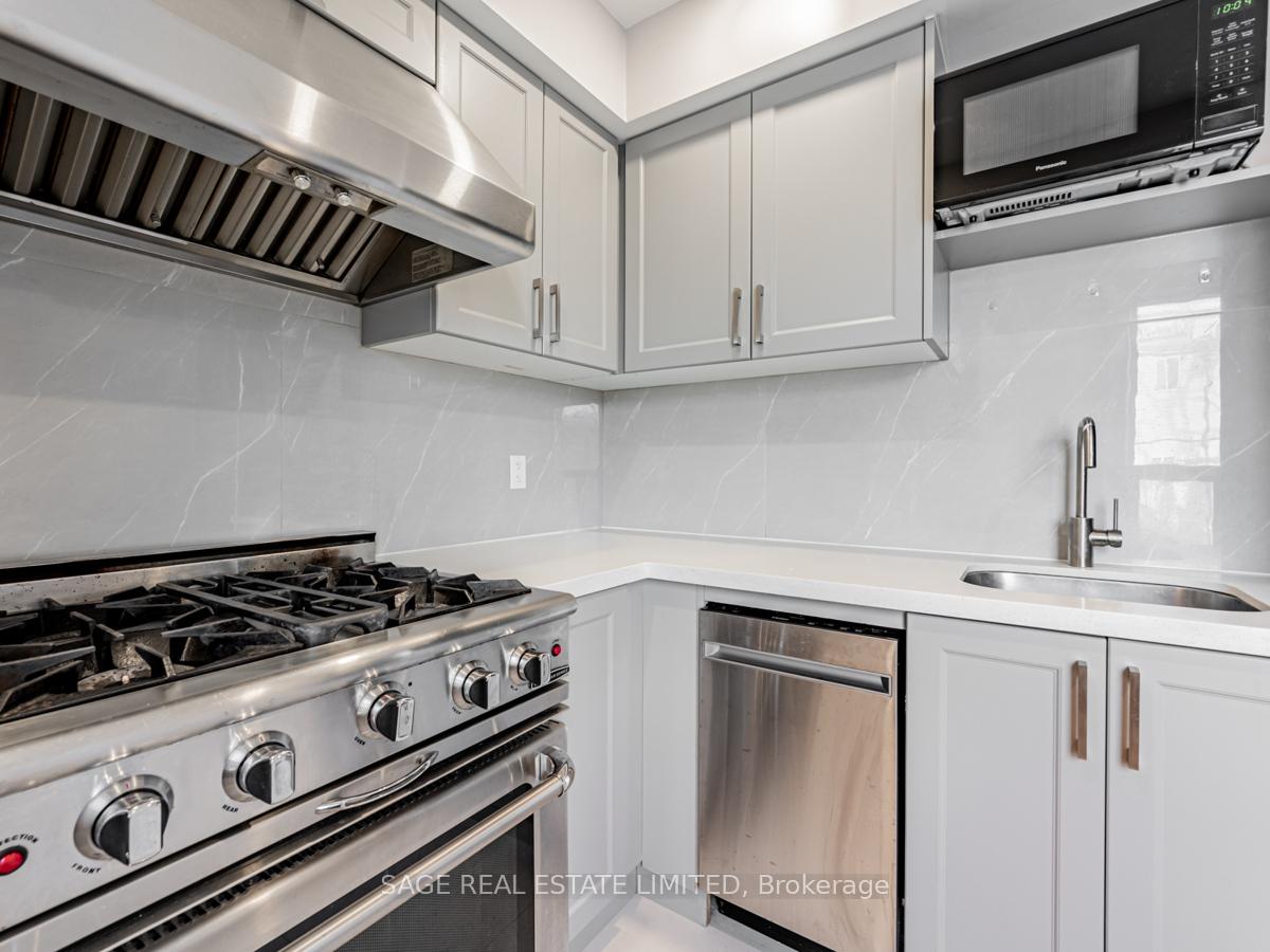 Photo 16 of Unit Upper, 130 Marchmount Road, Toronto, Wychwood — HOMEH