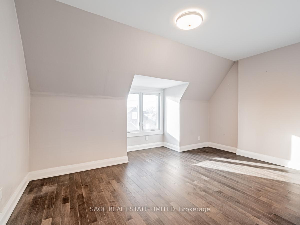 Photo 21 of Unit Upper, 130 Marchmount Road, Toronto, Wychwood — HOMEH