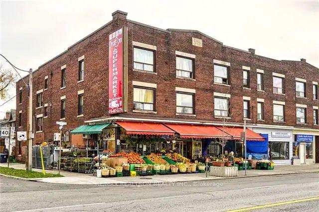 Photo 1 of Unit Apt. 4, 214 Gillard Avenue, Toronto, Greenwood-Coxwell — HOMEH